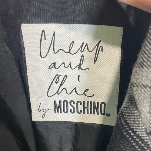 Moschino Vintage 90s Cheap and Chic Black and Gray Plaid Blazer - Picture 2 of 8
